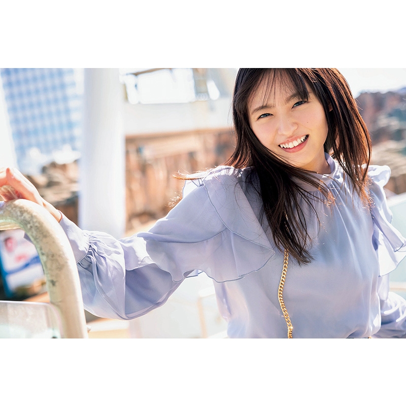 乃木坂46 遠藤さくら1st写真集 可憐 : 遠藤さくら | HMV&BOOKS online 