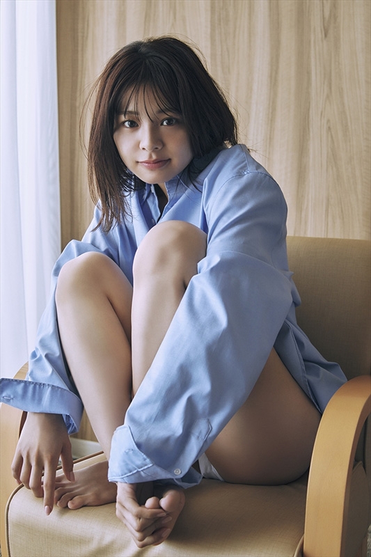 本間日陽の2nd写真集「陽射し色」HMV&BOOKS online限定特典の