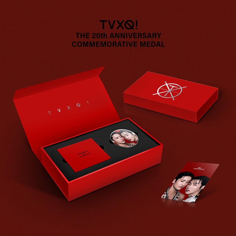 東方神起 20周年記念メダル / TVXQ 20th Anniversary Commemorative 