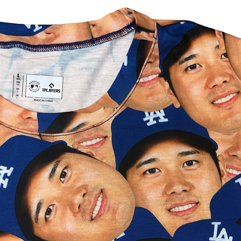 大谷翔平　Tシャツ　顔 Amazon.co.jp: 大谷翔平 Tシャツ 顔写真 先着3万人 XLサイズ
