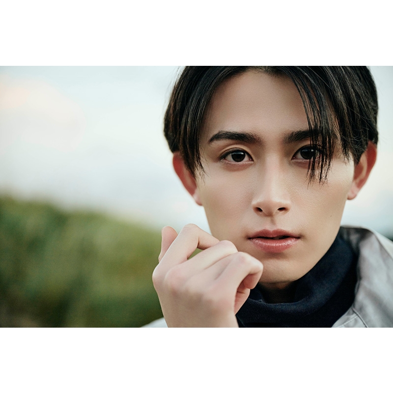 【オンライン特典生写真】葉山侑樹 写真集「蒼穹」 オンライン特典】葉山侑樹 写真集「蒼穹」生写真 - メルカリ