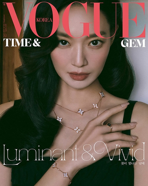VOGUE KOREA 2025年 4月号 【表紙：ジス（BLACKPINK）A