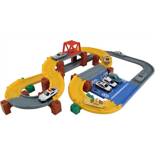 トミカシステム　やまみちどうろ　チャージパトロールカー　大回転どうろ　セット Amazon | トミカ トミカシステム 3WAY オートやまみちどうろ