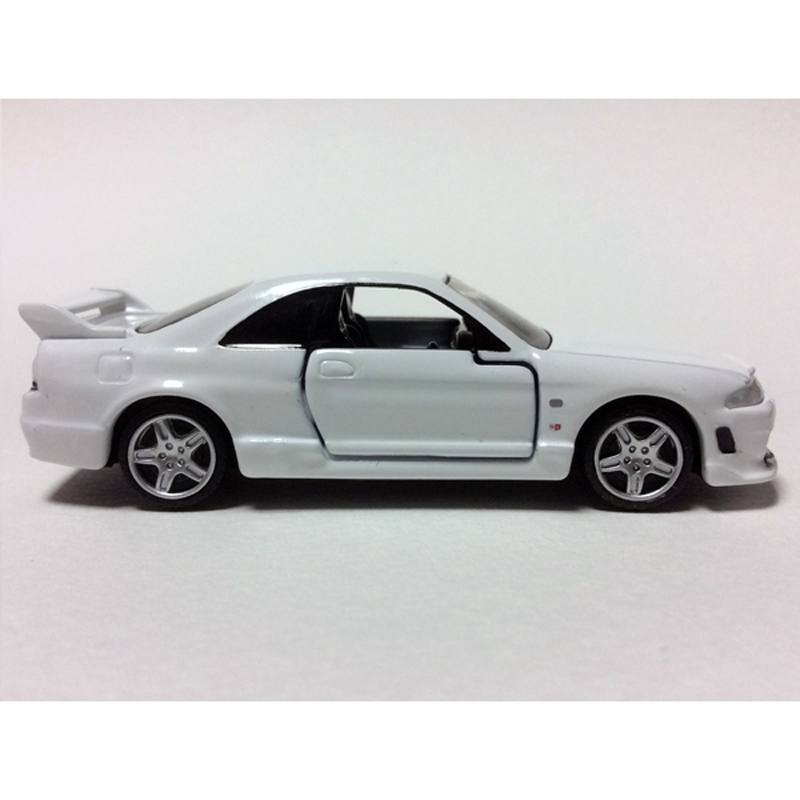 トミカ 13 日産 スカイライン GT-R (R33) | HMV&BOOKS online - おもちゃ