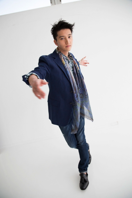 田口 淳之介写真集 On The Moon オリジナルcd付き 田口 淳之介 Hmv Books Online 田口 淳之介写真集 On The Moon オリジナルcd付き 田口 淳之介 Hmv Books Online
