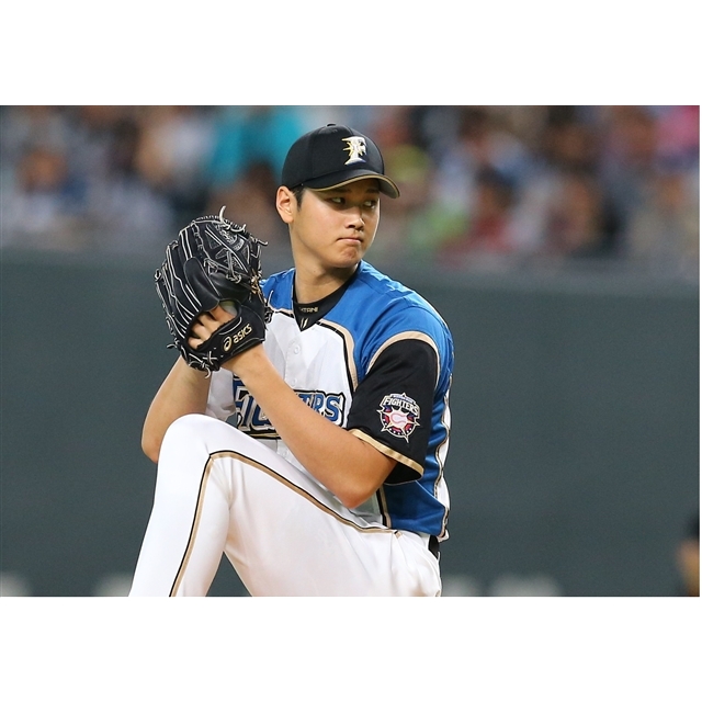 中古:盤質AB】 大谷翔平 二刀流 ファイターズ・5年間の軌跡 : 大谷翔平