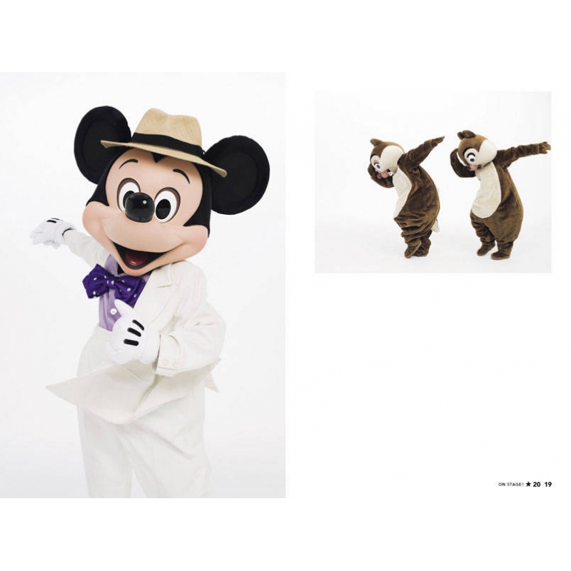 Tokyo Disney Resort Photography Project Imagining The Magic On Stage ディズニーファン編集部 Hmv Books Online